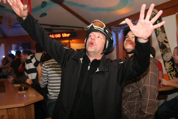 apres ski winterberg lawine 089.JPG